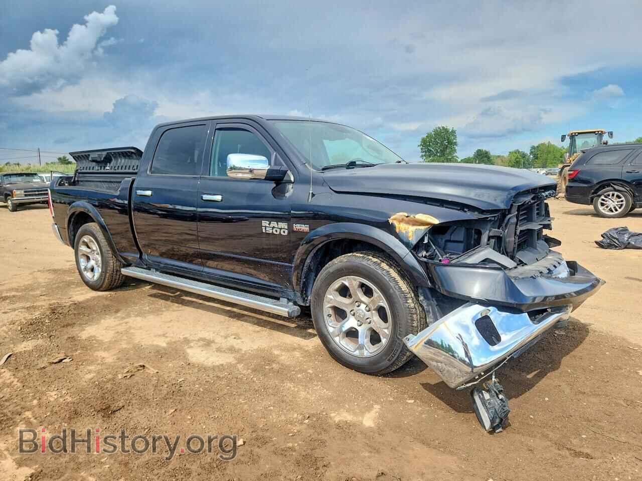 2017 RAM 1500 - VIN: 1C6RR7VT7HS559237 - Фото 4
