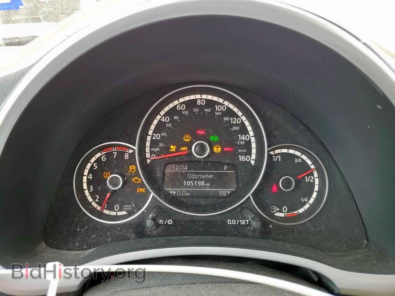 2014 VOLKSWAGEN BEETLE - VIN: 3VW7S7AT2EM804635 - Фото 9