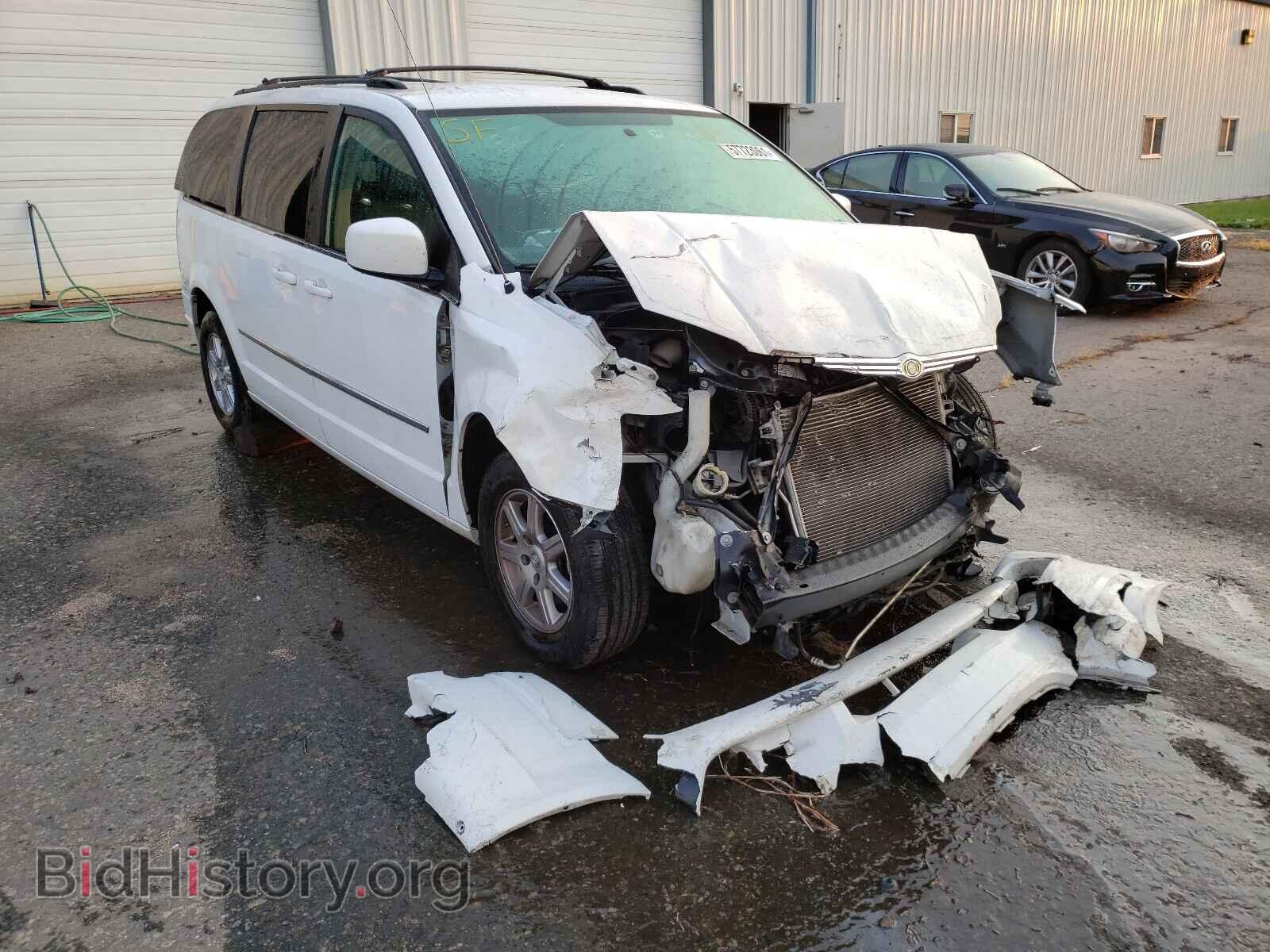 Фотография 2A4RR5D17AR271104 - CHRYSLER MINIVAN 2010