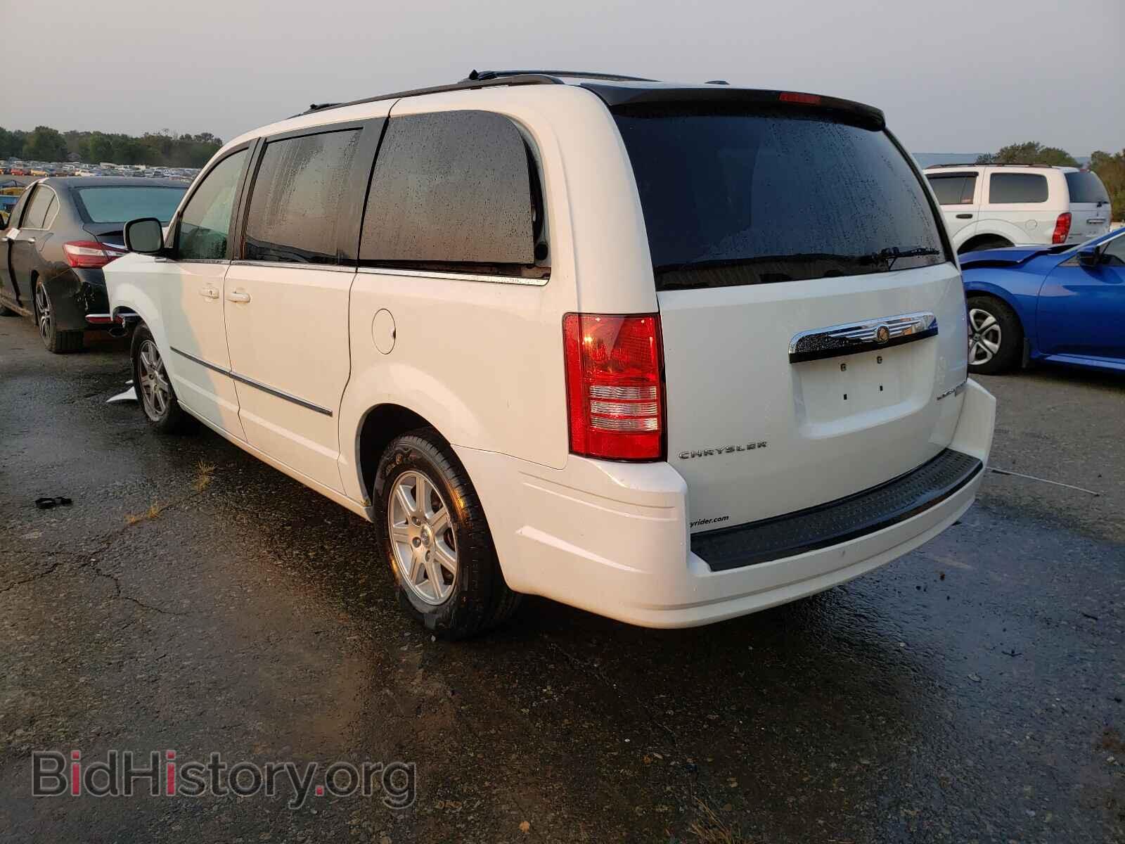 2010 CHRYSLER MINIVAN - VIN: 2A4RR5D17AR271104 - Фото 3