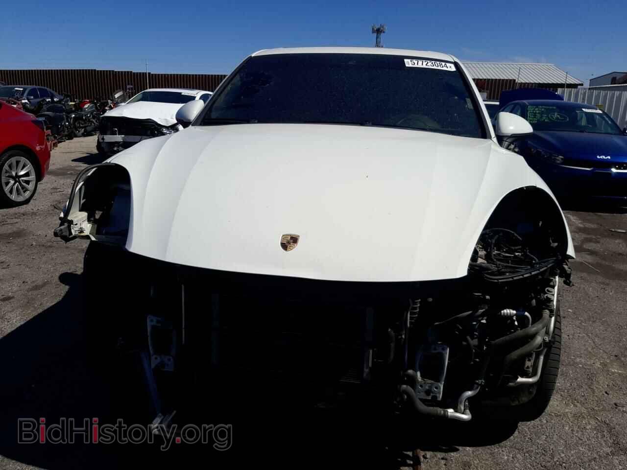 2017 PORSCHE CAYENNE - VIN: WP1AE2A23HLA75950 - Фото 5