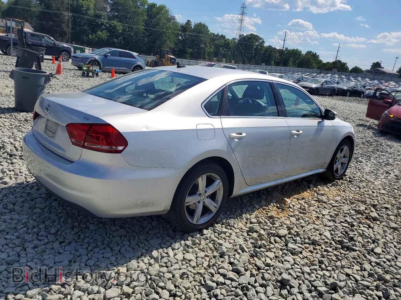 2015 VOLKSWAGEN PASSAT - VIN: 1VWAT7A32FC100358 - Фото 3