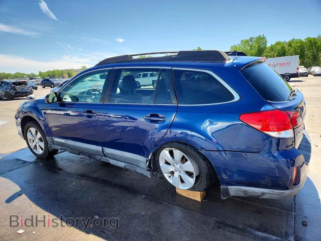 2011 SUBARU OUTBACK - VIN: 4S4BRBLC4B3348607 - Photo 2