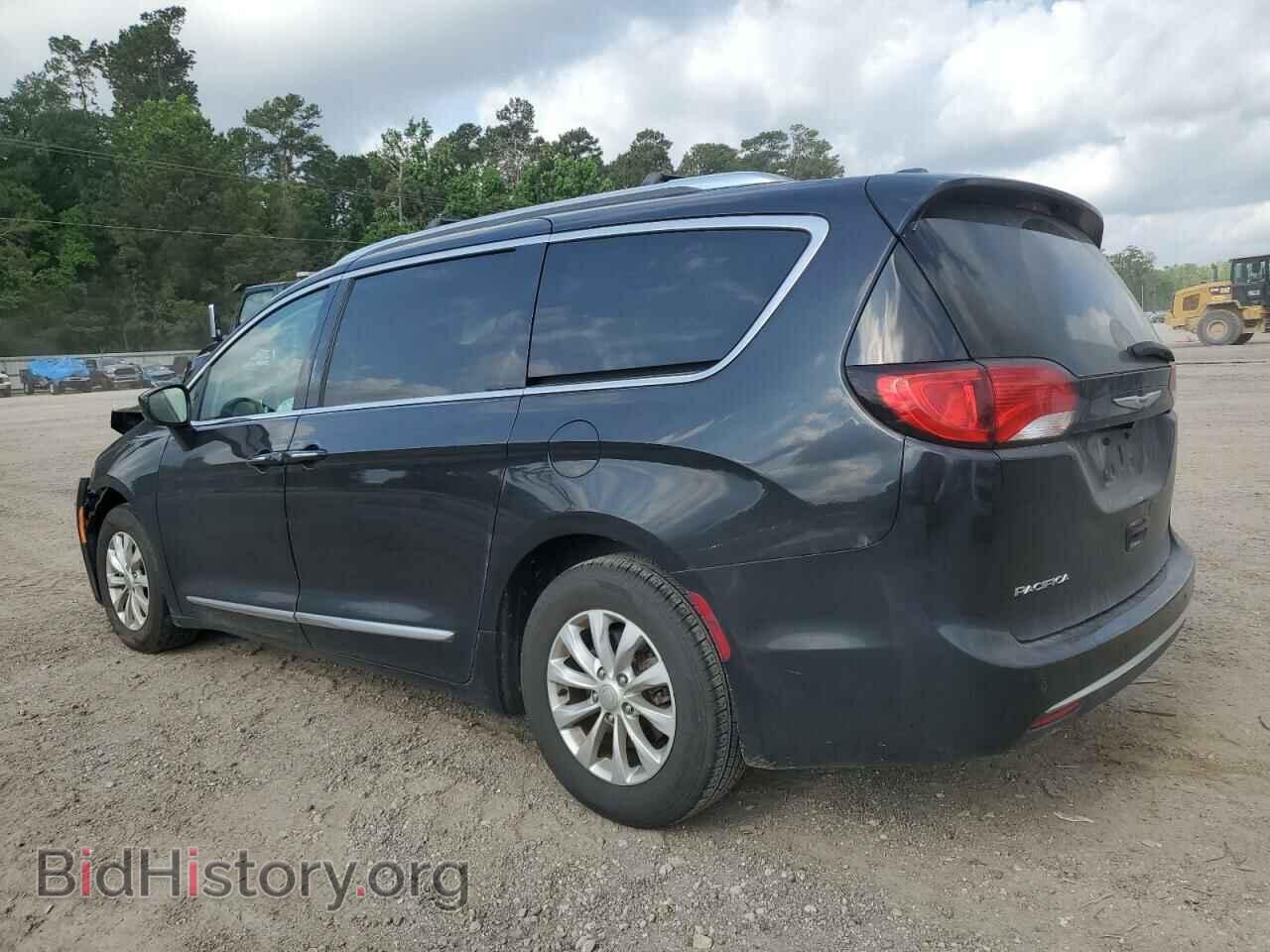 2019 CHRYSLER PACIFICA - VIN: 2C4RC1BG2KR626267 - Фото 2