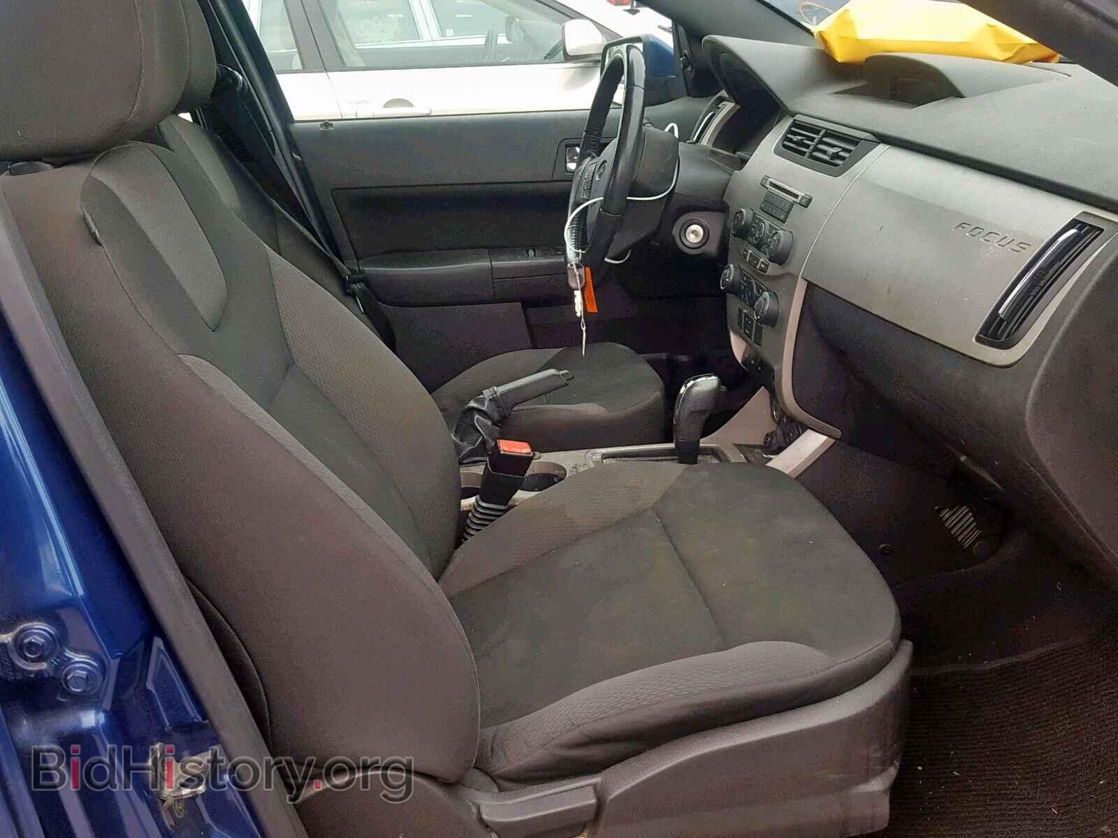 2009 FORD FOCUS - VIN: 1FAHP36N29W103942 - Фото 5