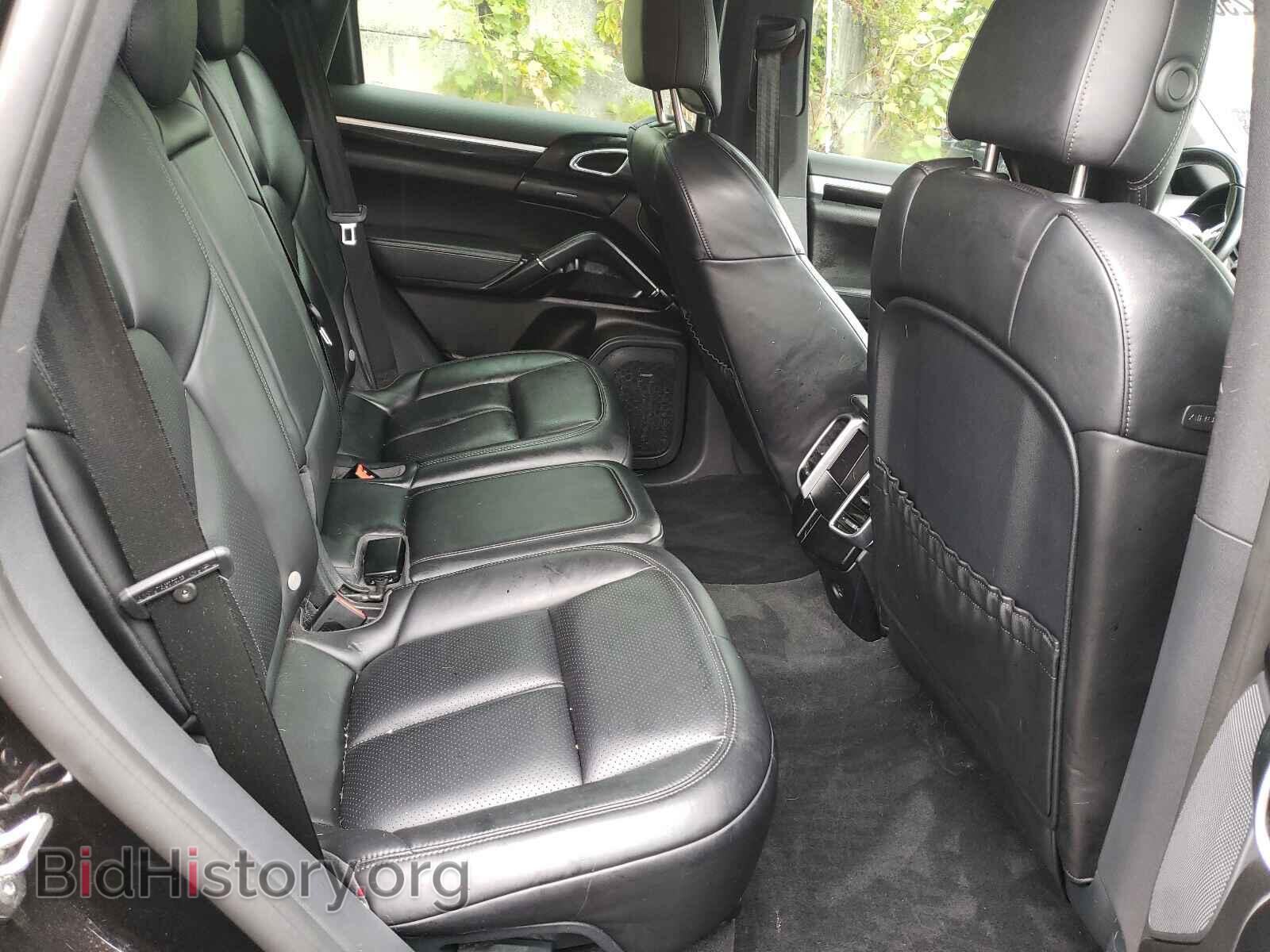 2017 PORSCHE CAYENNE - VIN: WP1AB2A24HLA50810 - Фото 6