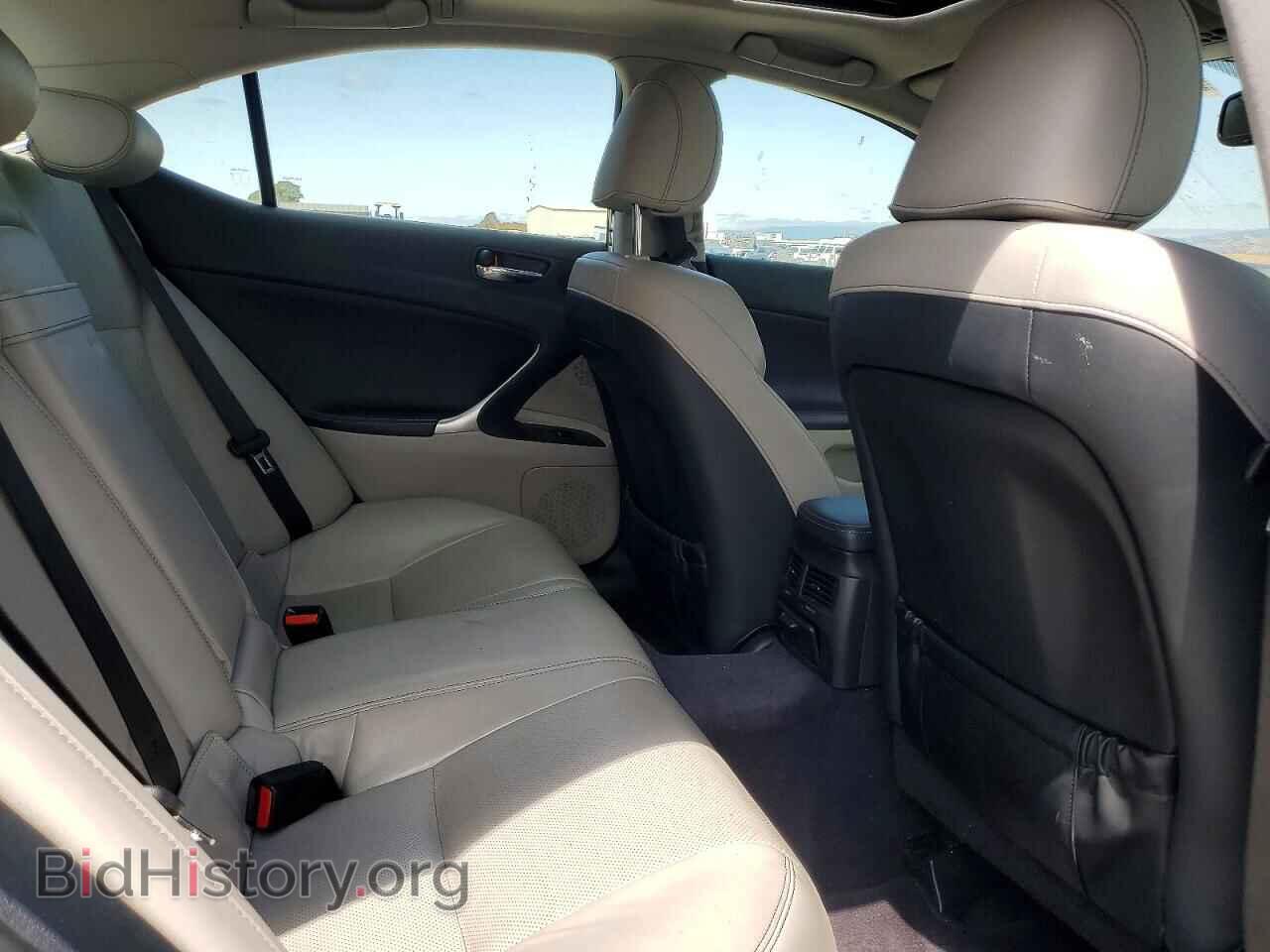 2011 LEXUS IS - VIN: JTHBF5C20B5143018 - Photo 10
