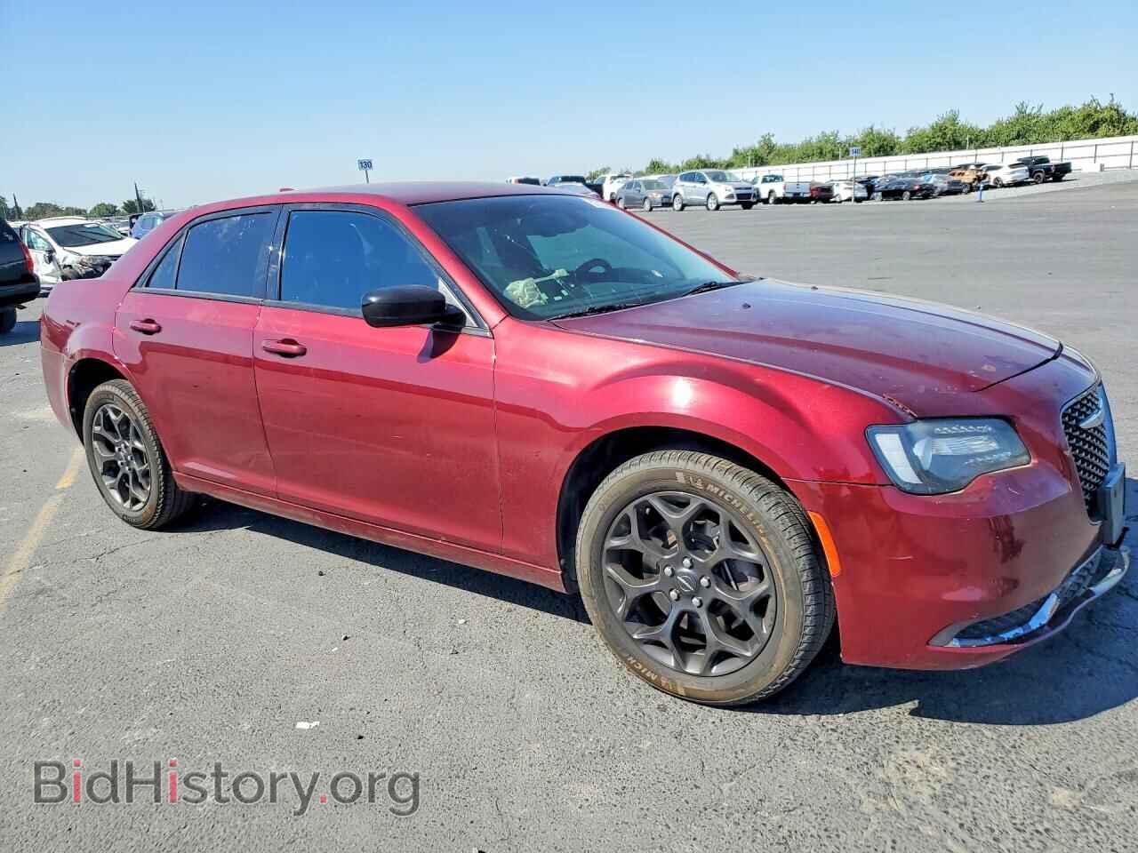 2019 CHRYSLER 300 - VIN: 2C3CCARG3KH508346 - Photo 4
