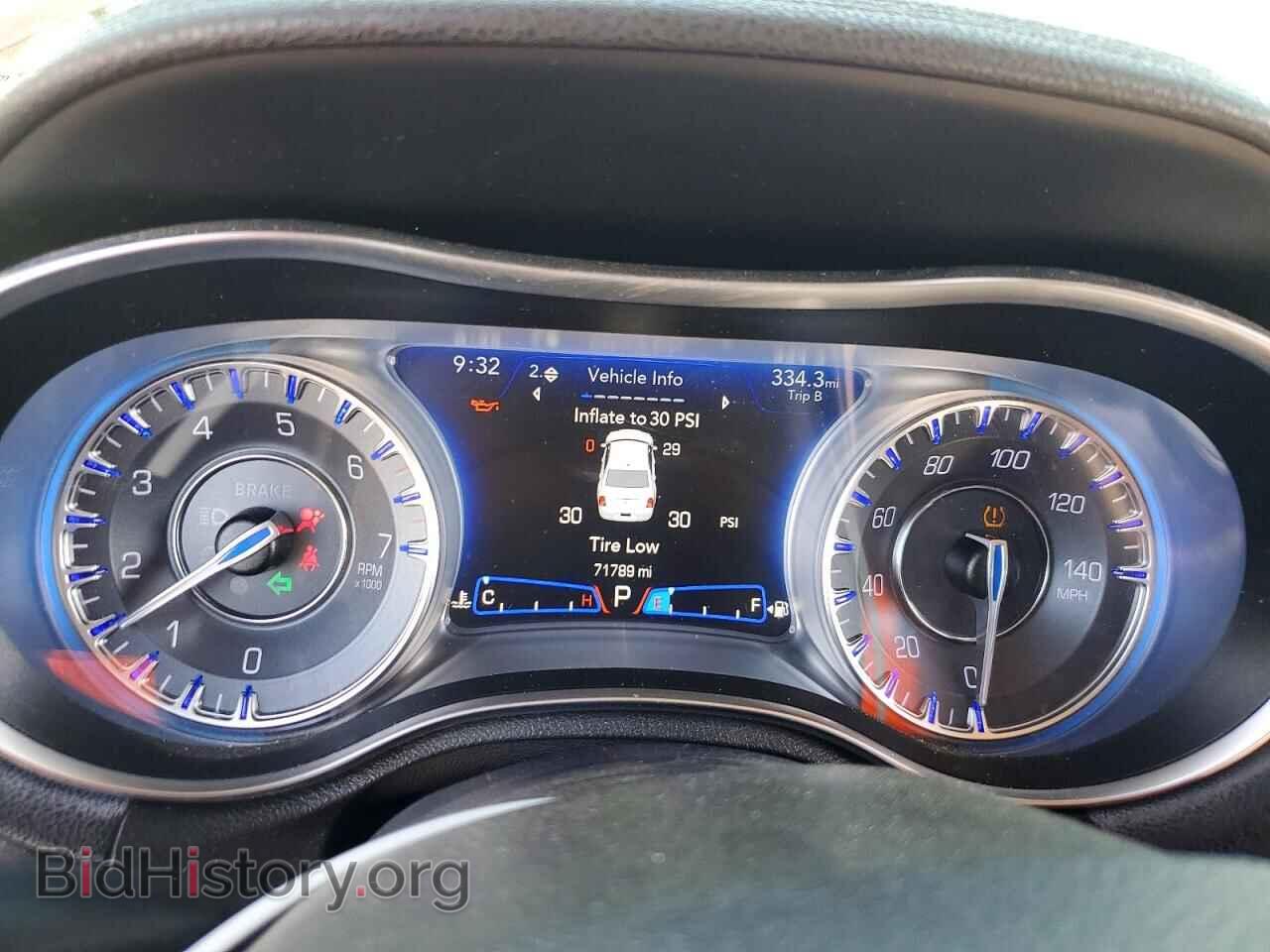 2019 CHRYSLER 300 - VIN: 2C3CCARG3KH508346 - Photo 9