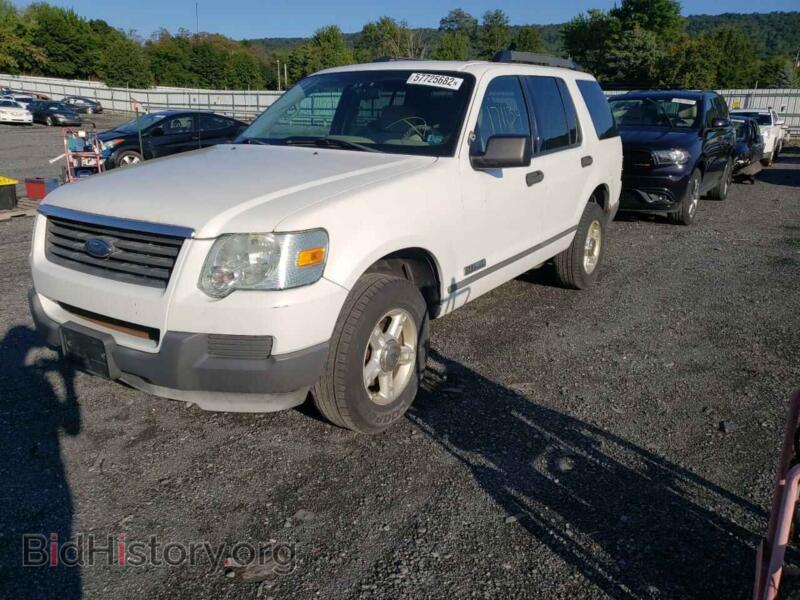 2006 Ford EXPLORER (VIN 1FMEU72E66UB02735) — photo 9 of 10