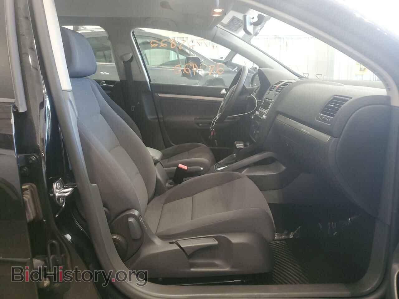 2009 VOLKSWAGEN RABBIT - VIN: WVWDA71K99W144406 - Фото 5