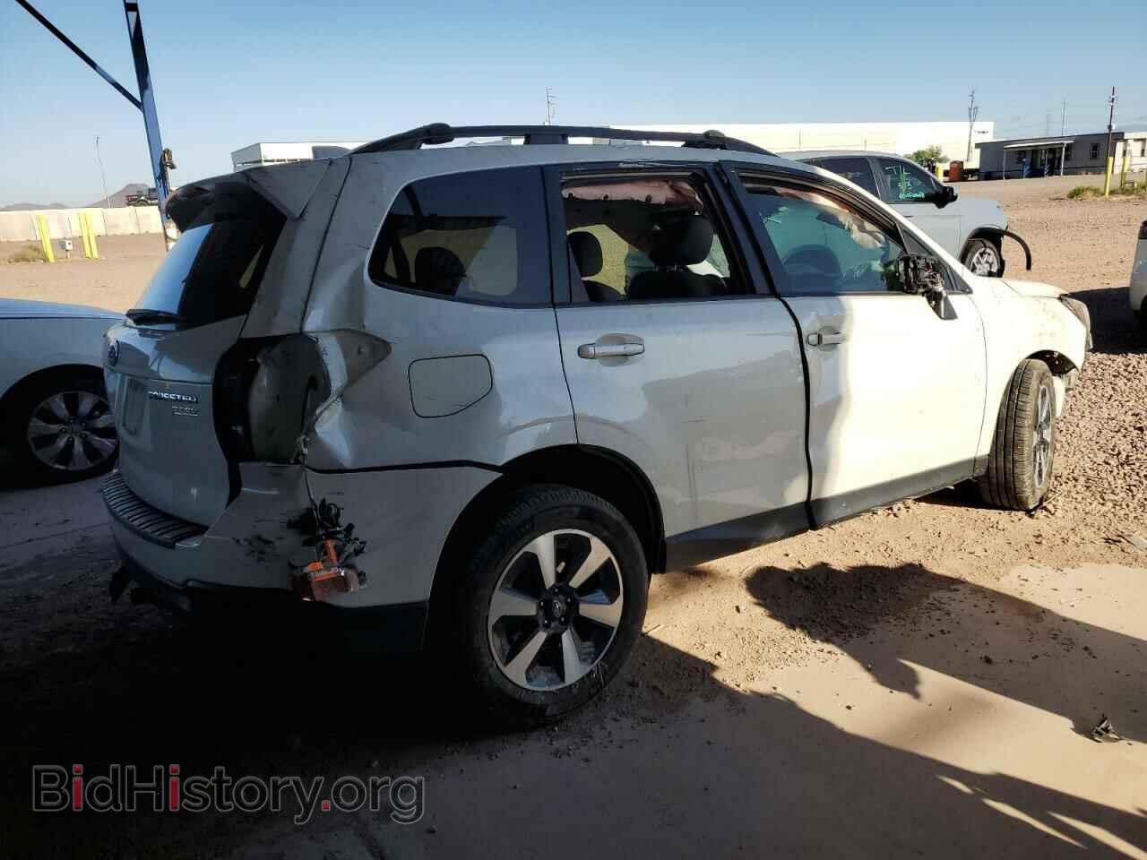 2017 SUBARU FORESTER - VIN: JF2SJAGC4HH583554 - Фото 3
