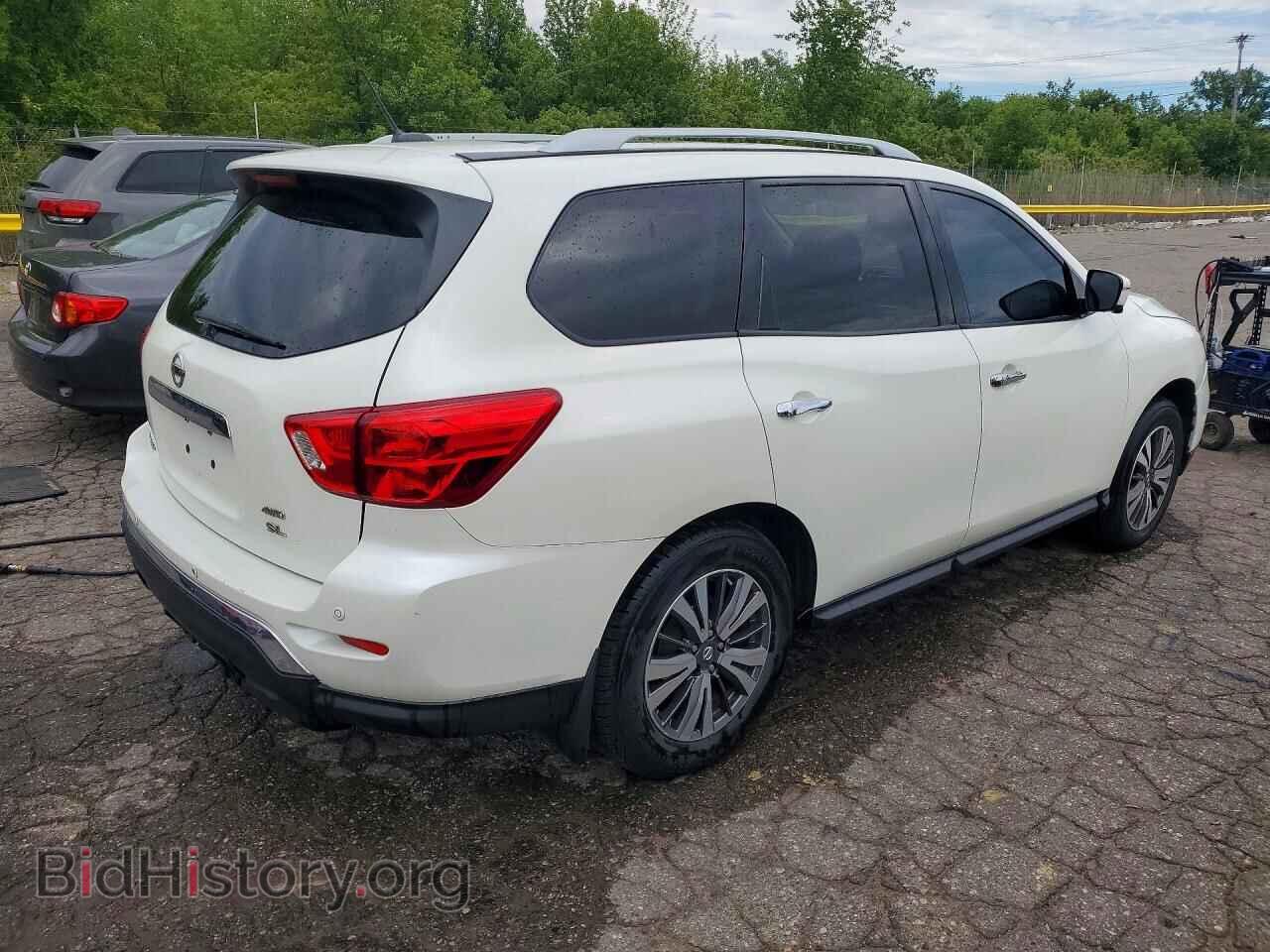 2017 NISSAN PATHFINDER - VIN: 5N1DR2MM9HC653111 - Фото 3