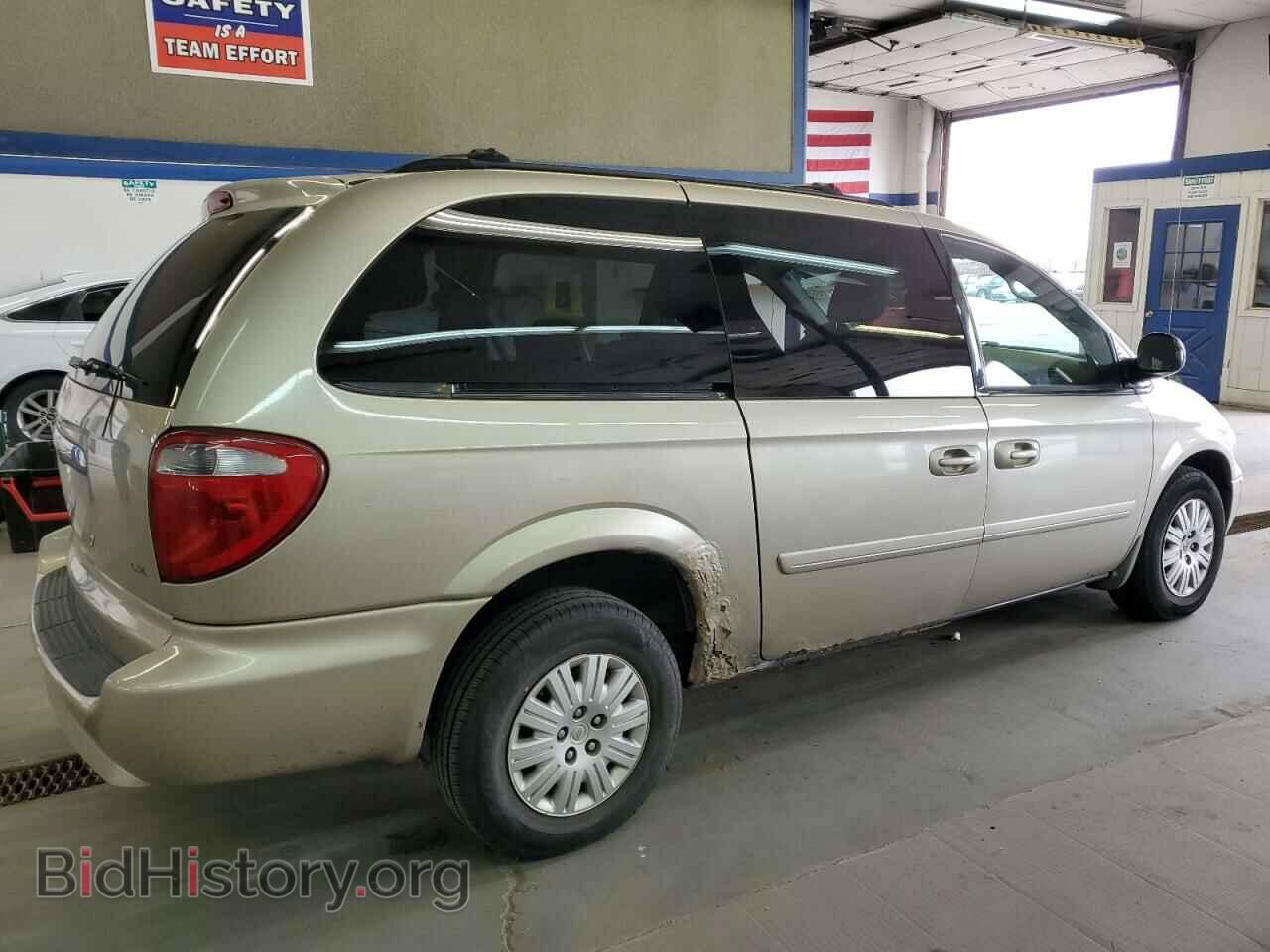 2007 CHRYSLER MINIVAN - VIN: 2A4GP44R17R121026 - Фото 3