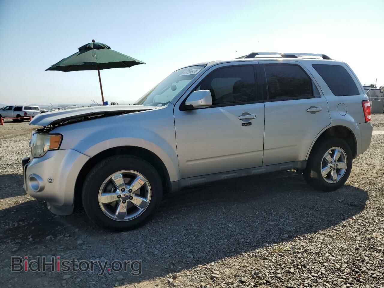 Фотография 1FMCU0EG8BKA33628 - FORD ESCAPE 2011