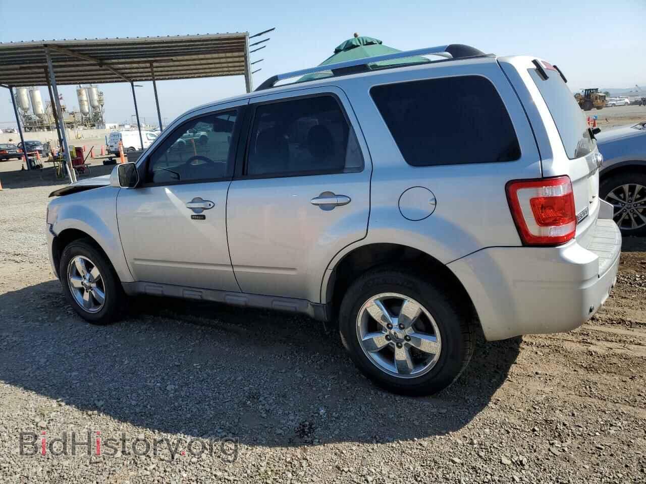 2011 FORD ESCAPE - VIN: 1FMCU0EG8BKA33628 - Фото 2