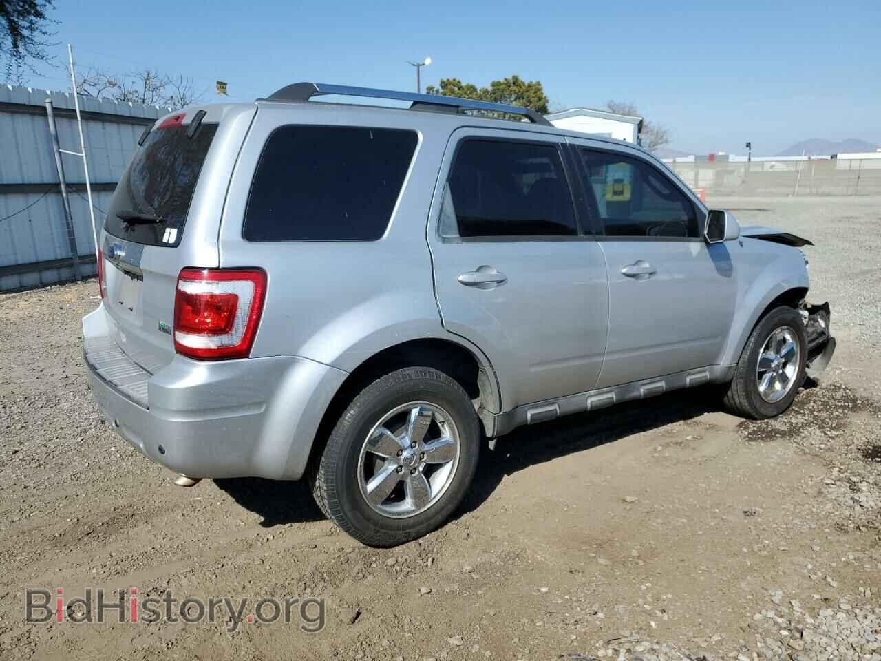 2011 FORD ESCAPE - VIN: 1FMCU0EG8BKA33628 - Фото 3