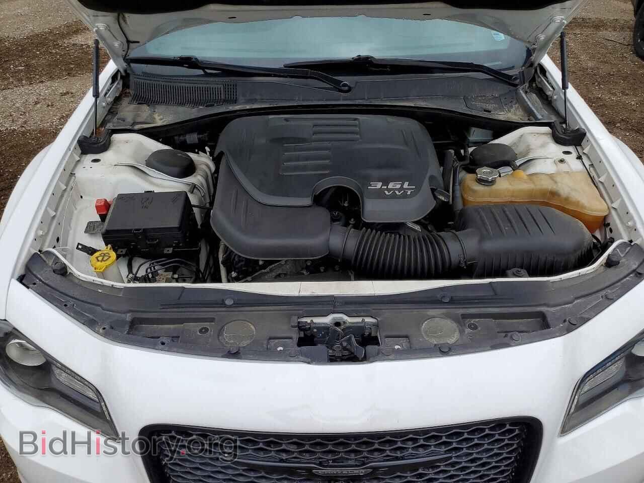 2018 CHRYSLER 300 - VIN: 2C3CCAGG3JH293617 - Фото 11