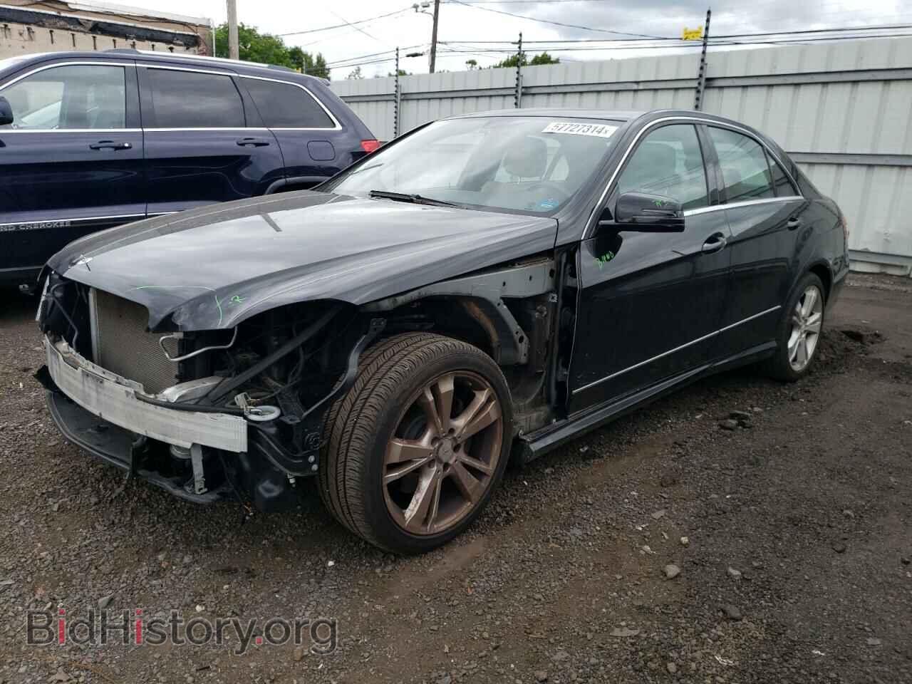Photo WDDHF8JB1DA710871 - MERCEDES-BENZ E-CLASS 2013