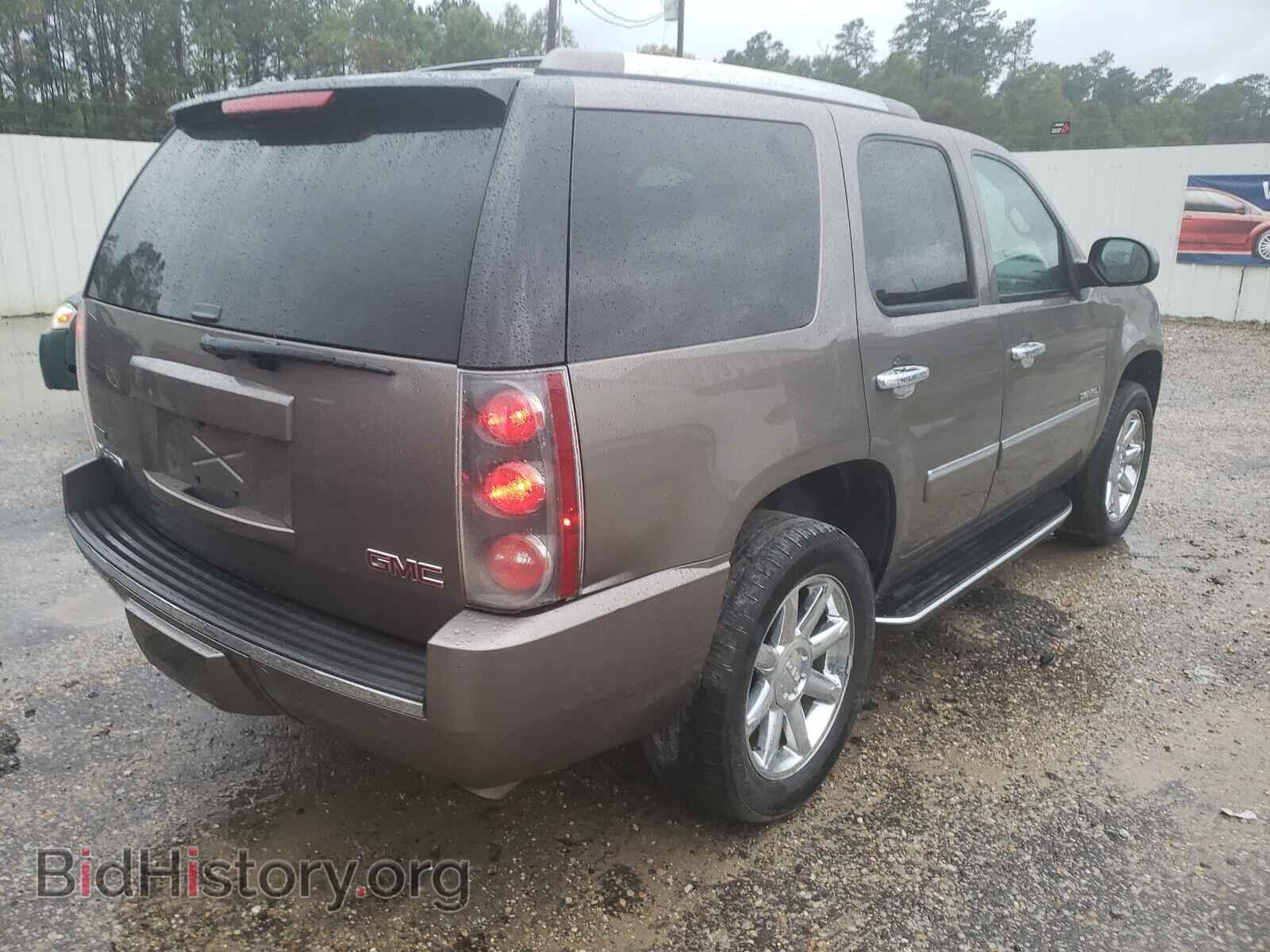 2011 GMC YUKON - VIN: 1GKS1EEF7BR327059 - Фото 4