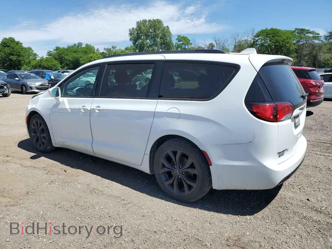 2018 CHRYSLER PACIFICA - VIN: 2C4RC1EG3JR255467 - Фото 2