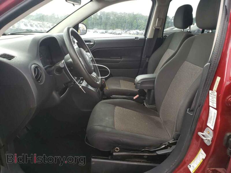 2012 Jeep COMPASS (VIN 1C4NJCBA1CD550508) — фото 7 из 14