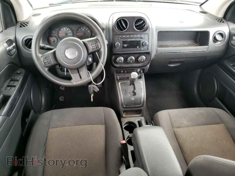 2012 Jeep COMPASS (VIN 1C4NJCBA1CD550508) — фото 8 из 14