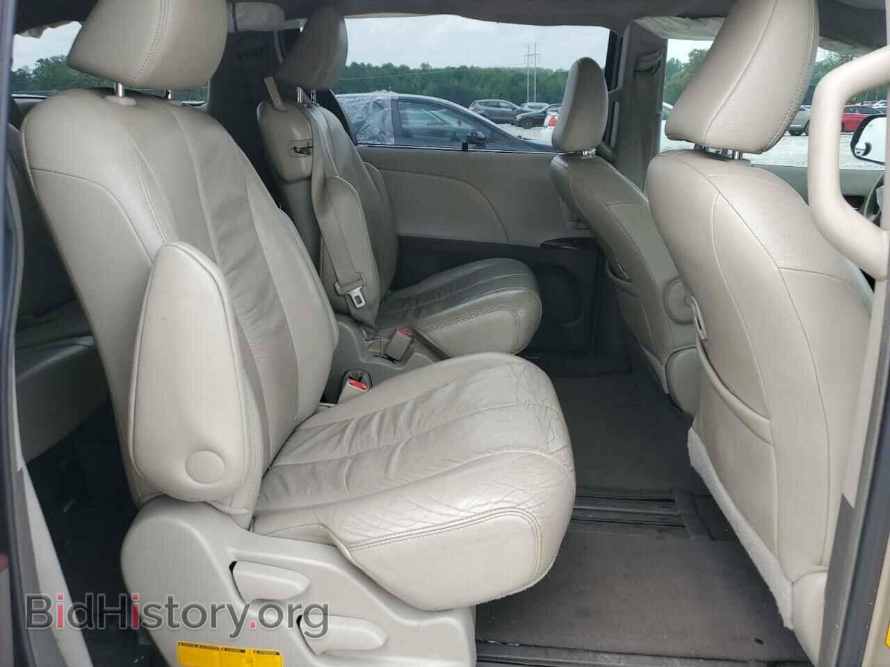 2011 TOYOTA All Models - VIN: 5TDYK3DC8BS106182 - Фото 11
