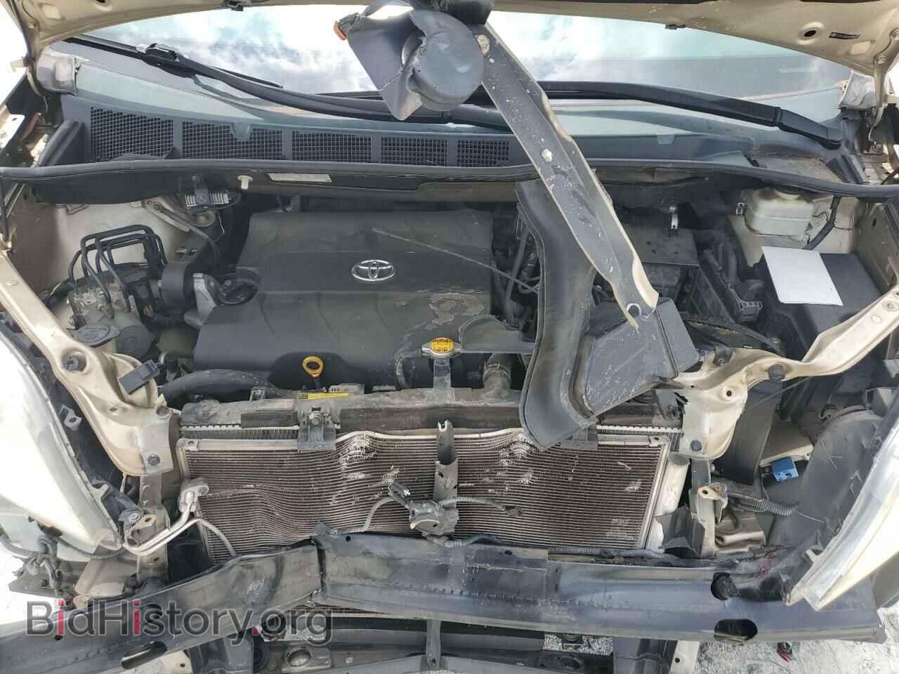 2011 TOYOTA All Models - VIN: 5TDYK3DC8BS106182 - Фото 12