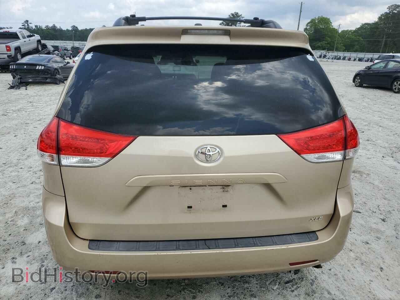 2011 TOYOTA All Models - VIN: 5TDYK3DC8BS106182 - Фото 6