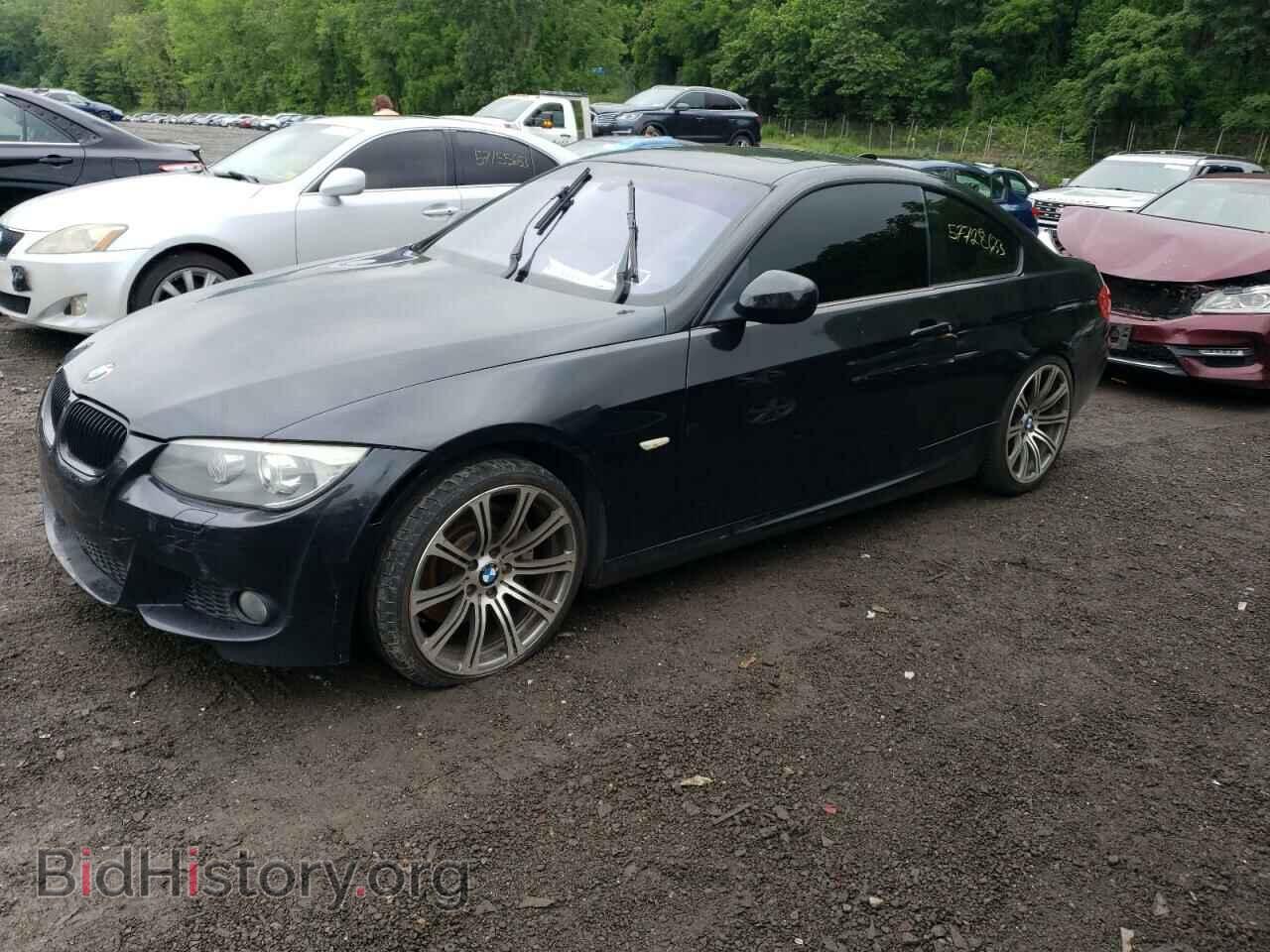 Фотография WBAKG7C53BE599063 - BMW 3 SERIES 2011