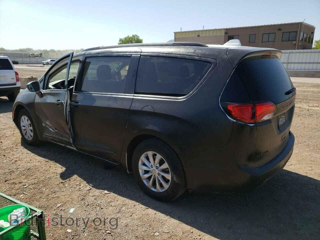 2017 CHRYSLER PACIFICA - VIN: 2C4RC1BG9HR564455 - Photo 2