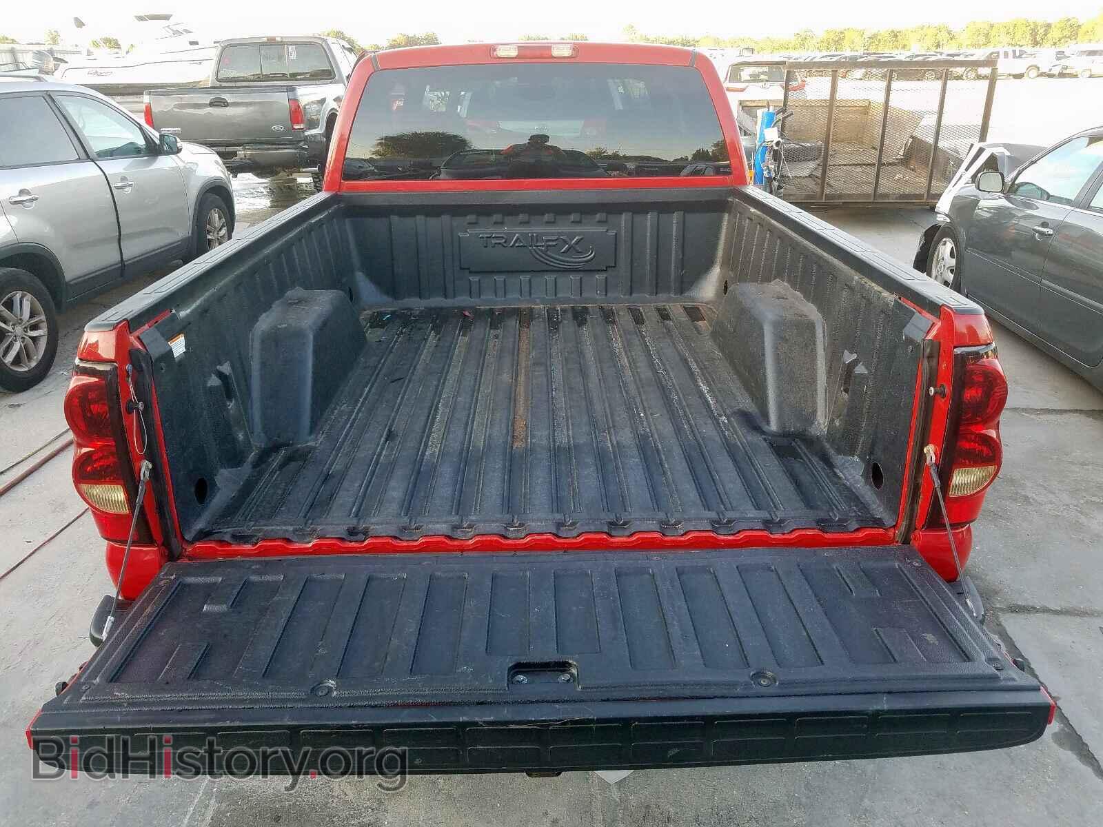 2005 CHEVROLET SILVERADO - VIN: 2GCEC19V351205406 - Фото 9