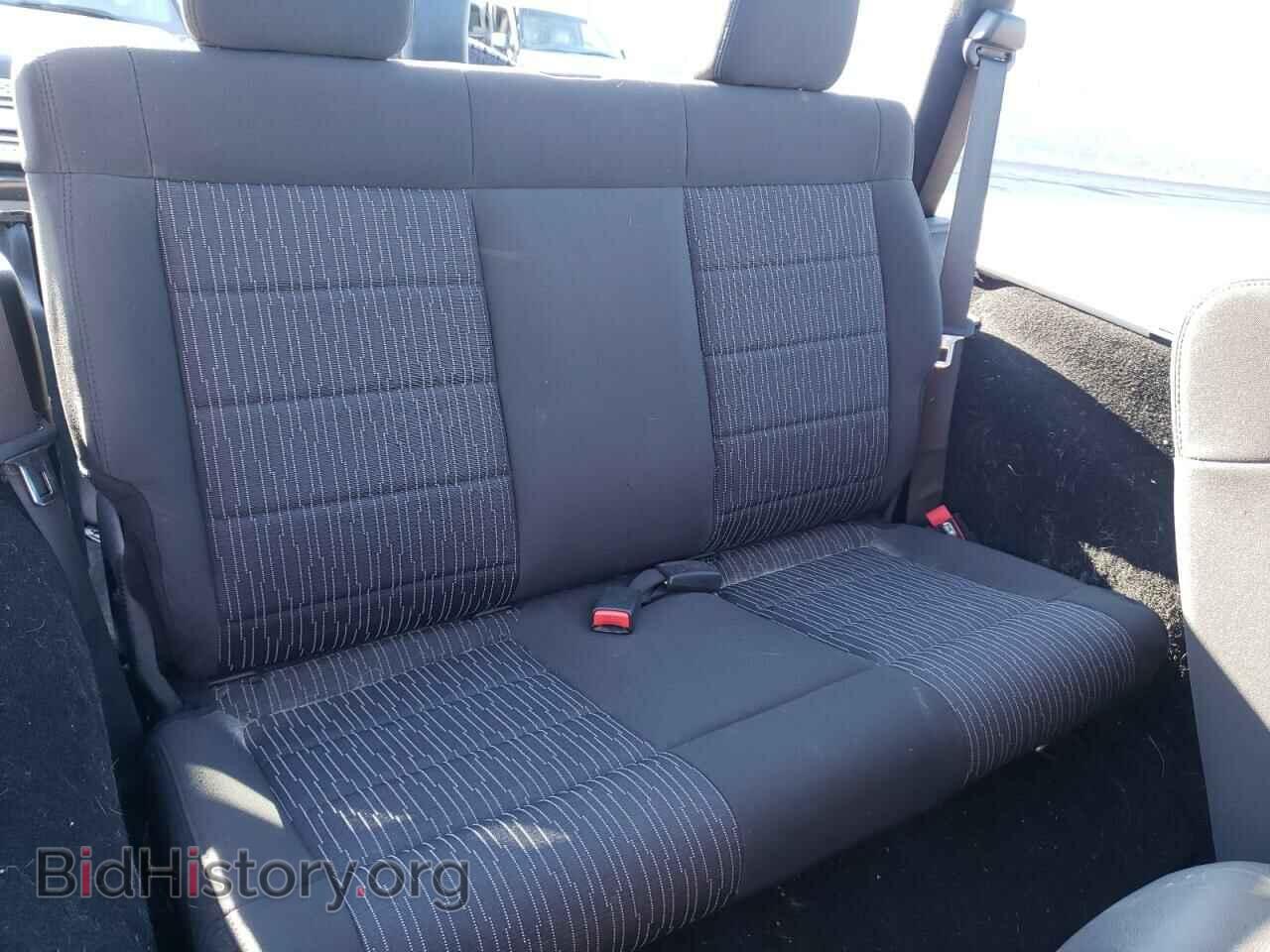 2011 JEEP WRANGLER - VIN: 1J4AA2D17BL502080 - Фото 6