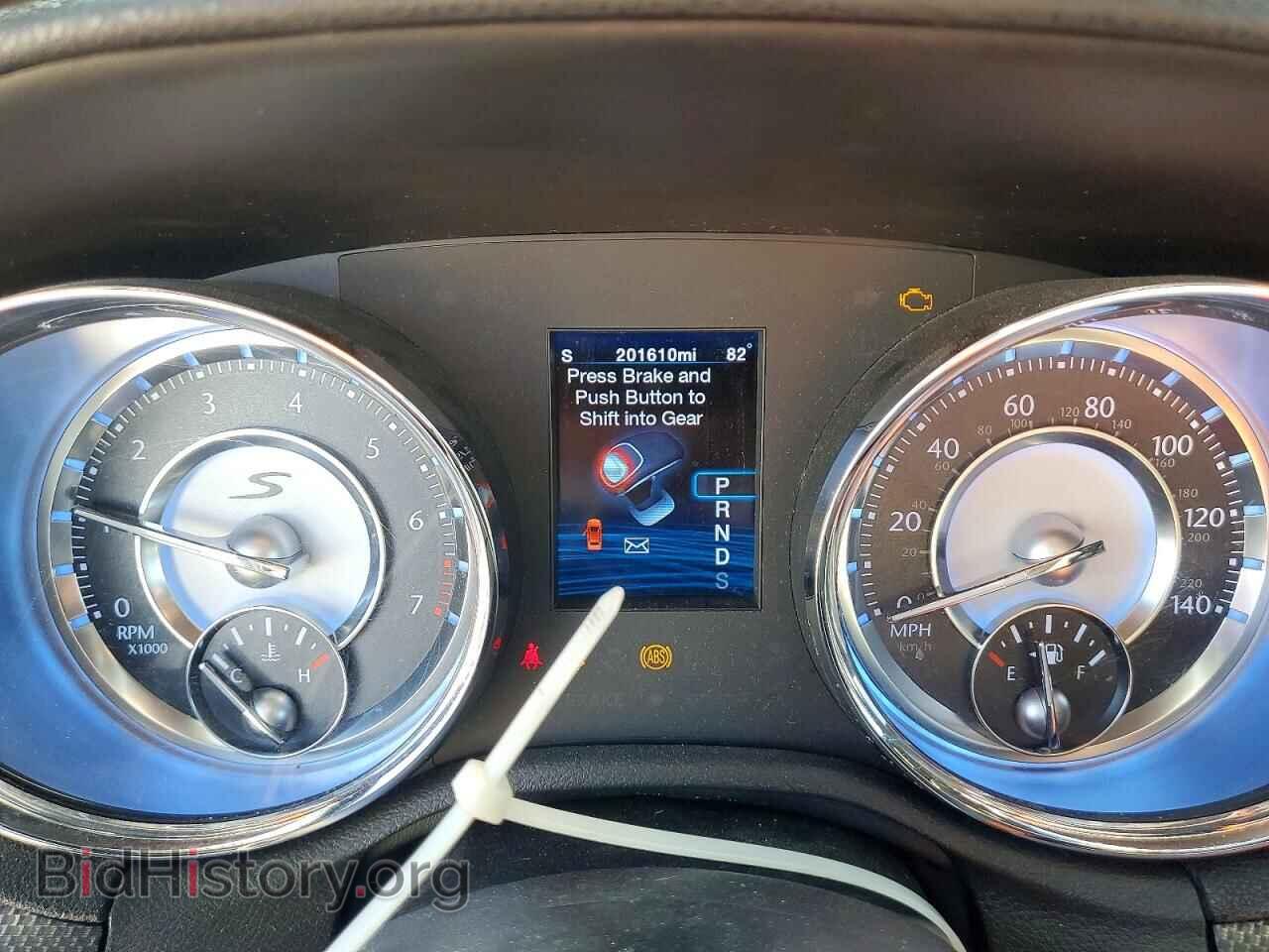2012 CHRYSLER 300 - VIN: 2C3CCABG2CH115501 - Фото 9
