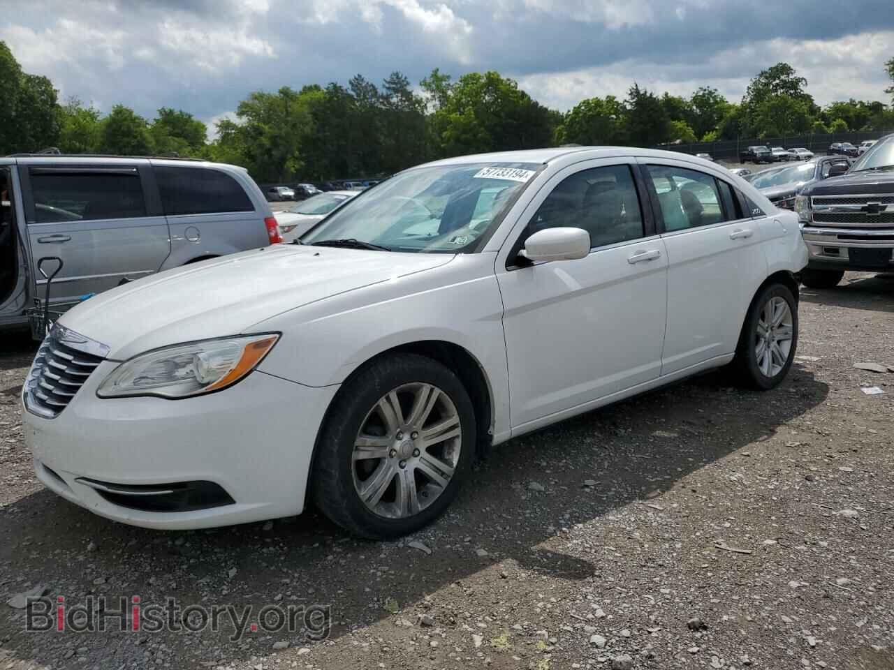 Фотография 1C3CCBBB6DN631931 - CHRYSLER 200 2013