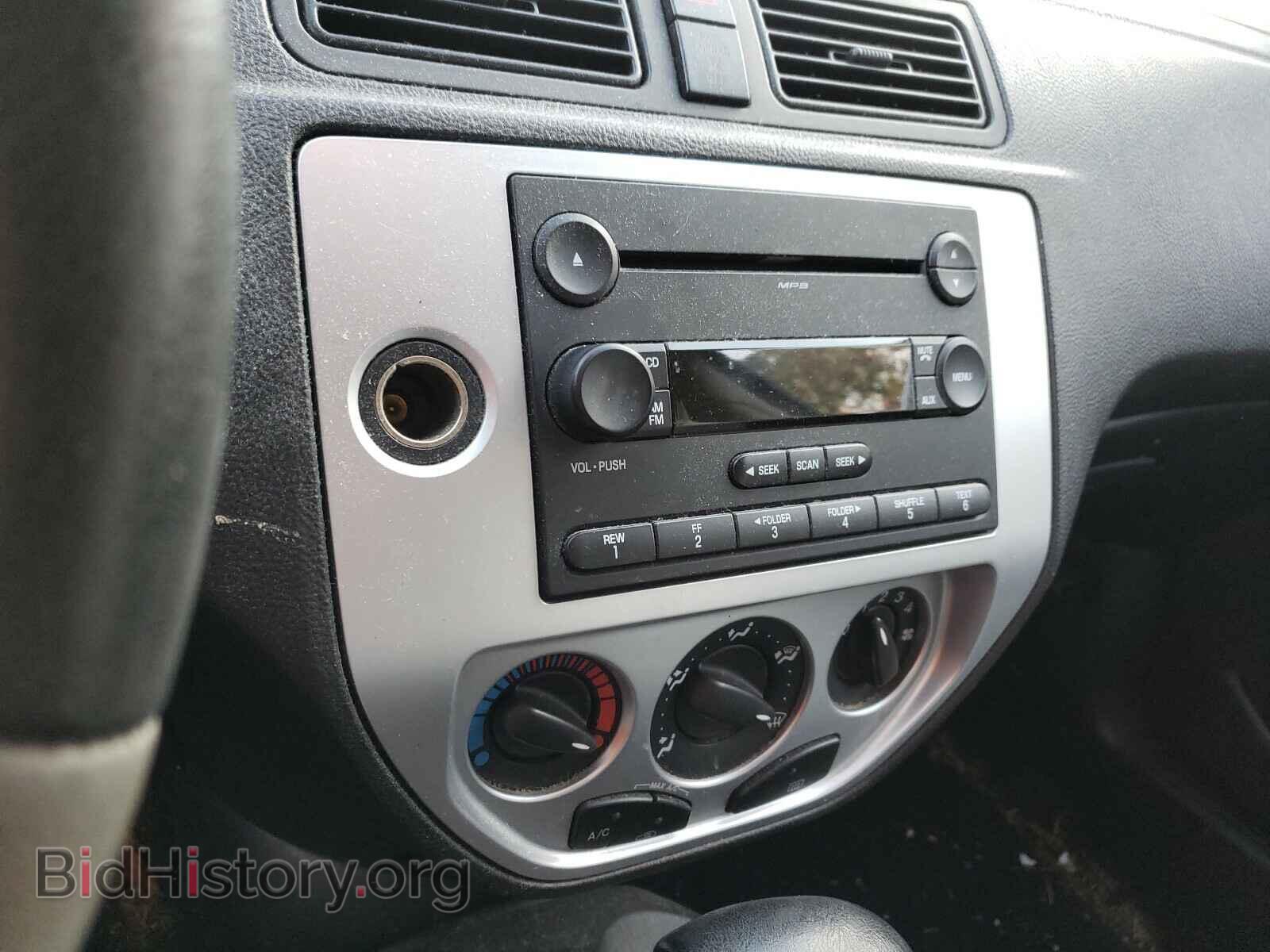2007 FORD FOCUS - VIN: 1FAHP37N37W199267 - Фото 9