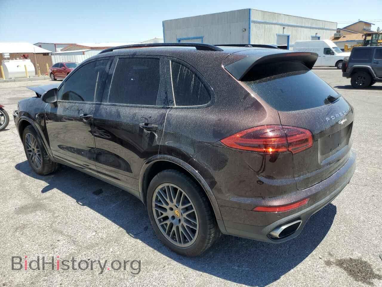 2018 PORSCHE CAYENNE - VIN: WP1AA2A20JKA06611 - Фото 2