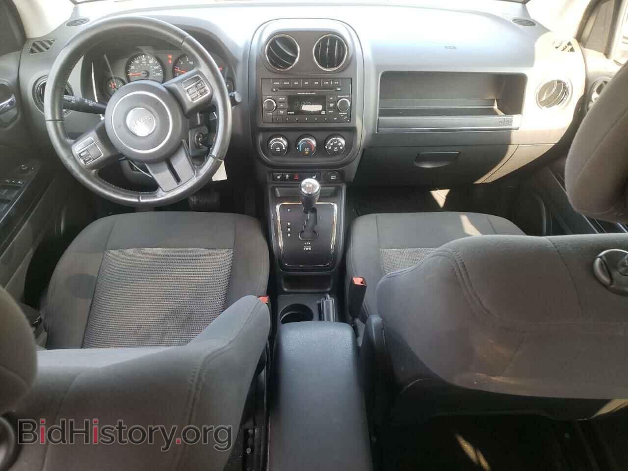 2011 JEEP COMPASS - VIN: 1J4NF1FBXBD223266 - Фото 8