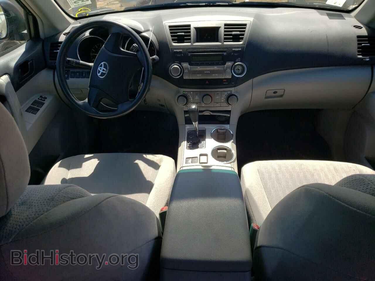 2011 TOYOTA HIGHLANDER - VIN: 5TDBK3EH1BS068374 - Фото 8