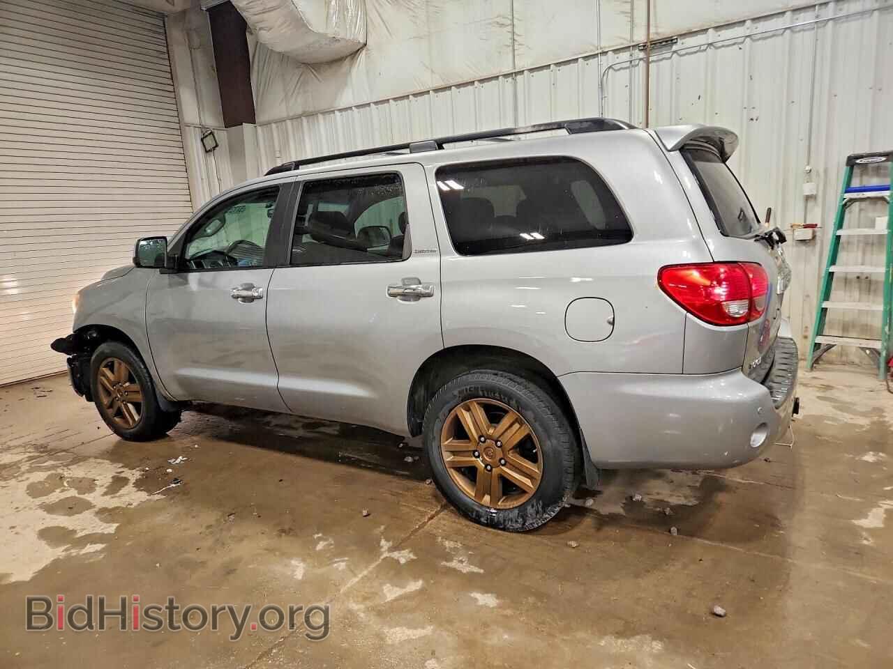 2008 TOYOTA SEQUOIA - VIN: 5TDBY68A08S005032 - Фото 2