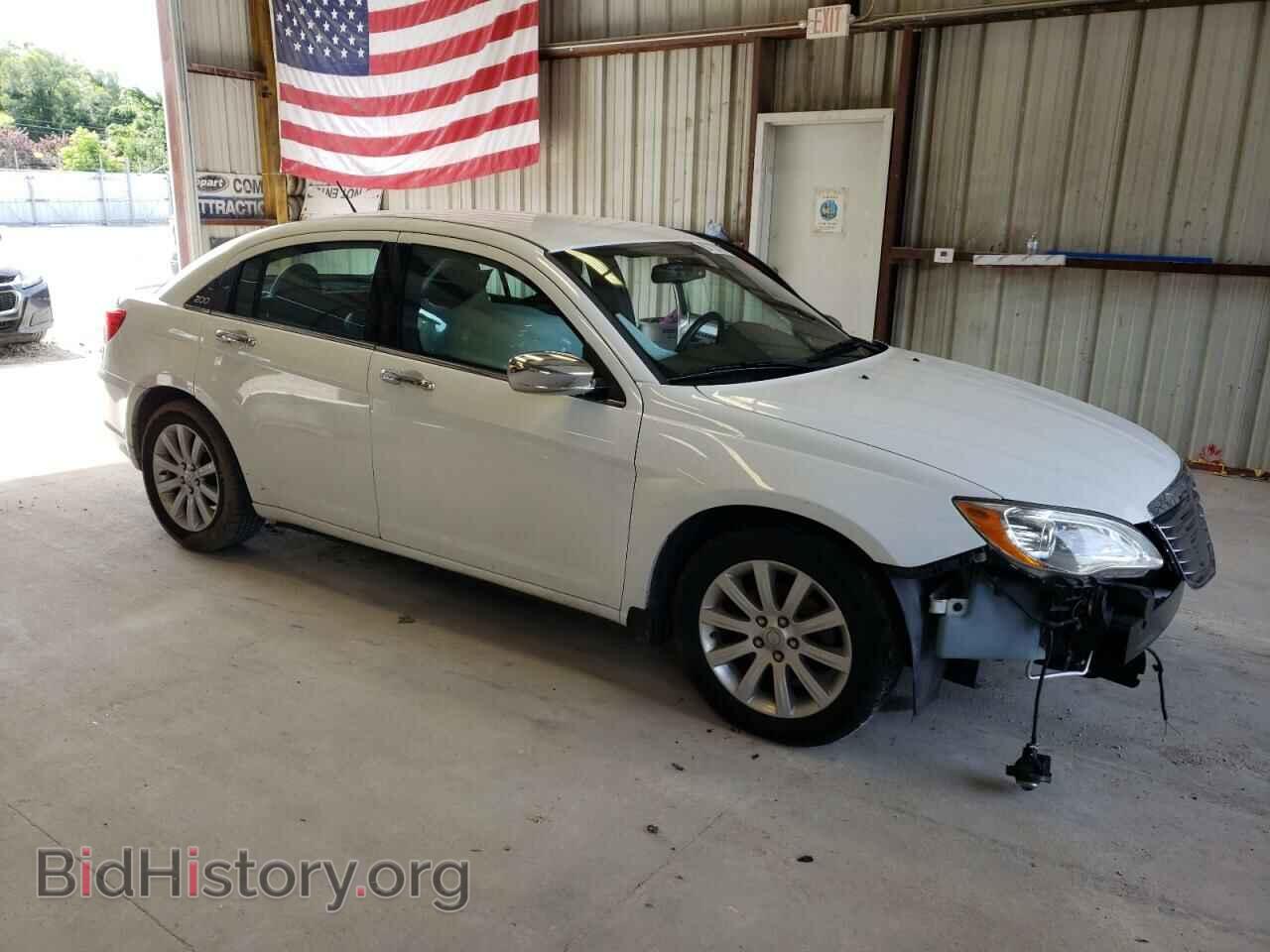 2013 CHRYSLER 200 - VIN: 1C3CCBCGXDN592920 - Фото 4
