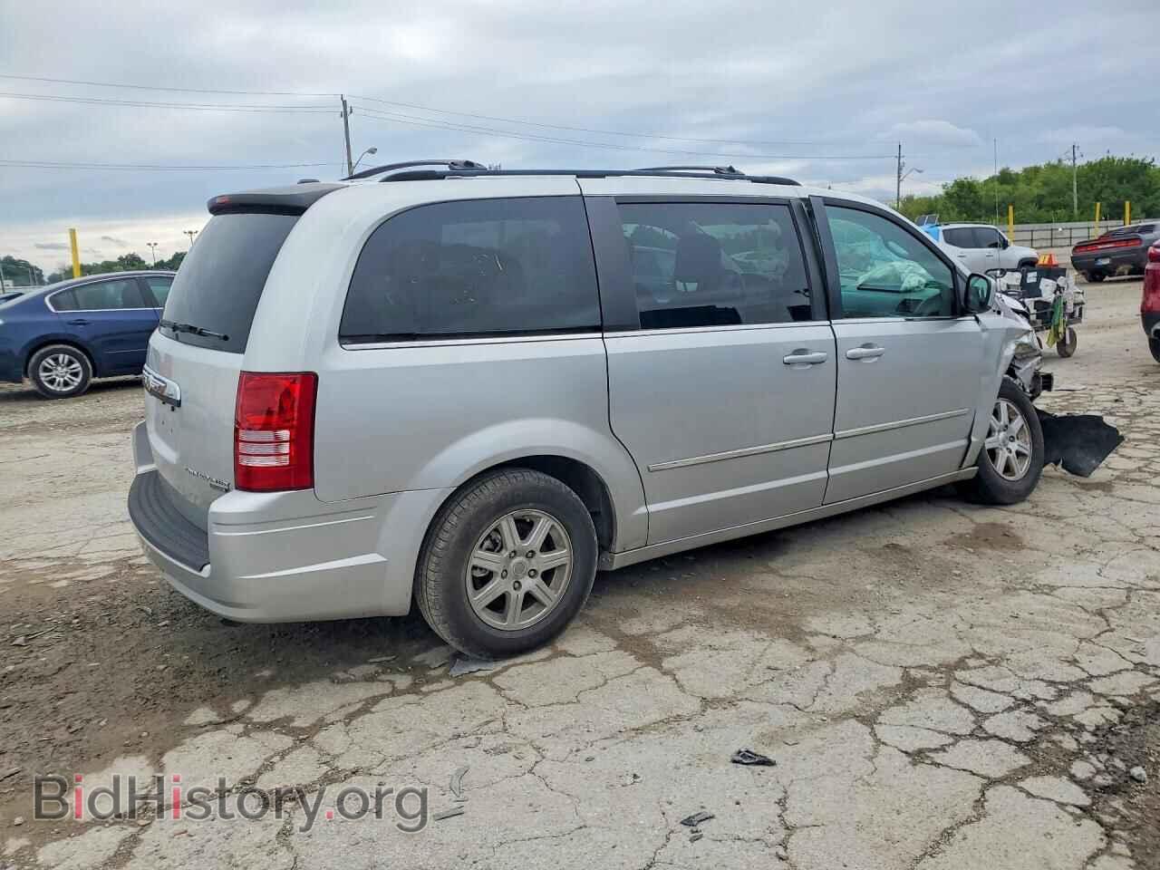 2010 CHRYSLER MINIVAN - VIN: 2A4RR5D17AR212781 - Фото 3