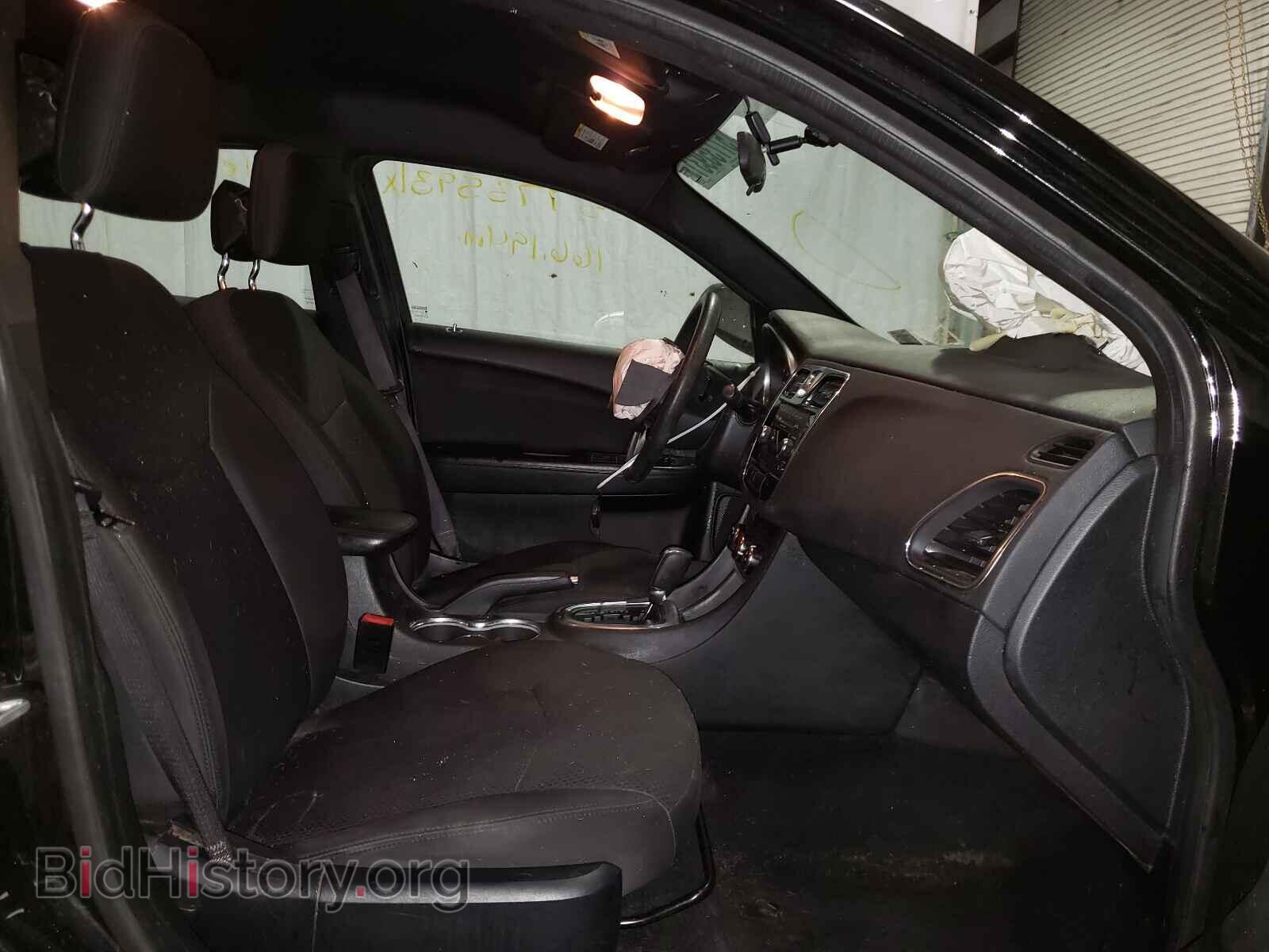 2014 CHRYSLER 200 - VIN: 1C3CCBAB7EN168524 - Фото 5
