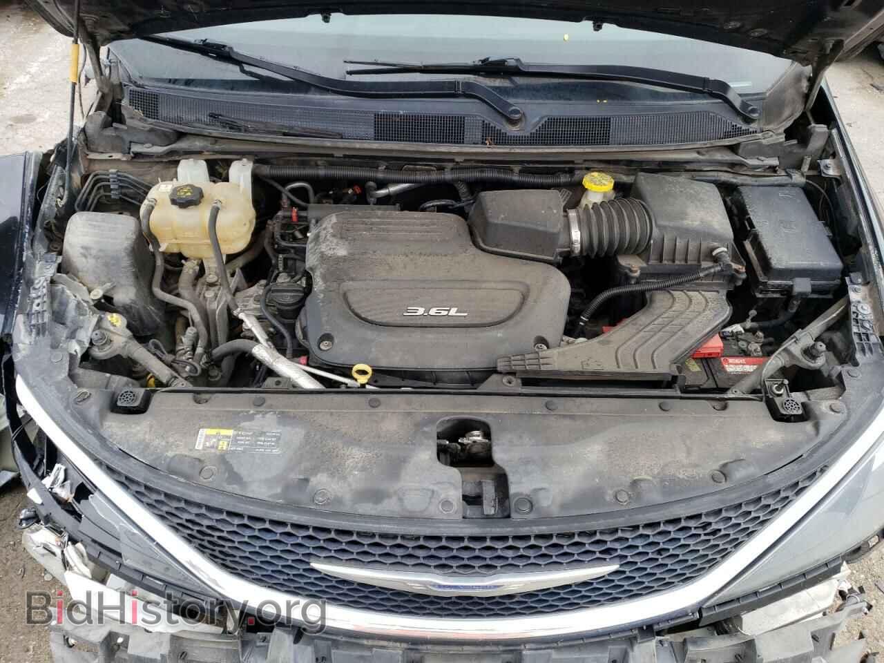 2017 CHRYSLER PACIFICA - VIN: 2C4RC1DG0HR753086 - Фото 11