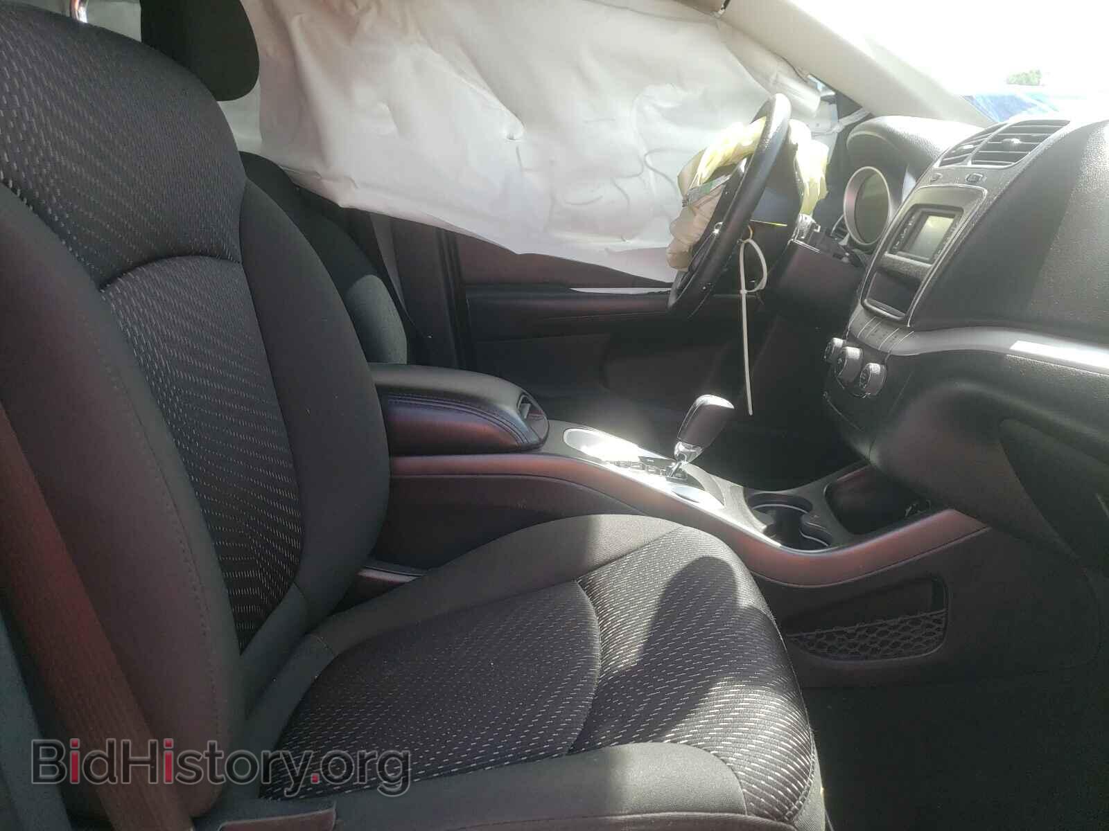 2019 DODGE JOURNEY - VIN: 3C4PDCAB3KT750955 - Фото 5