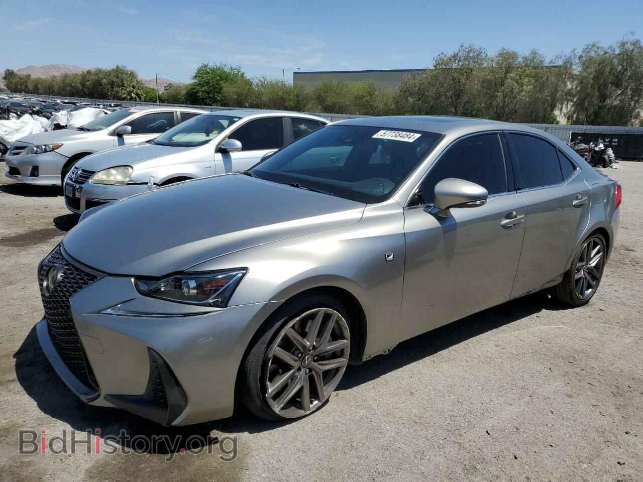 Photo JTHBA1D28H5052982 - LEXUS IS 2017