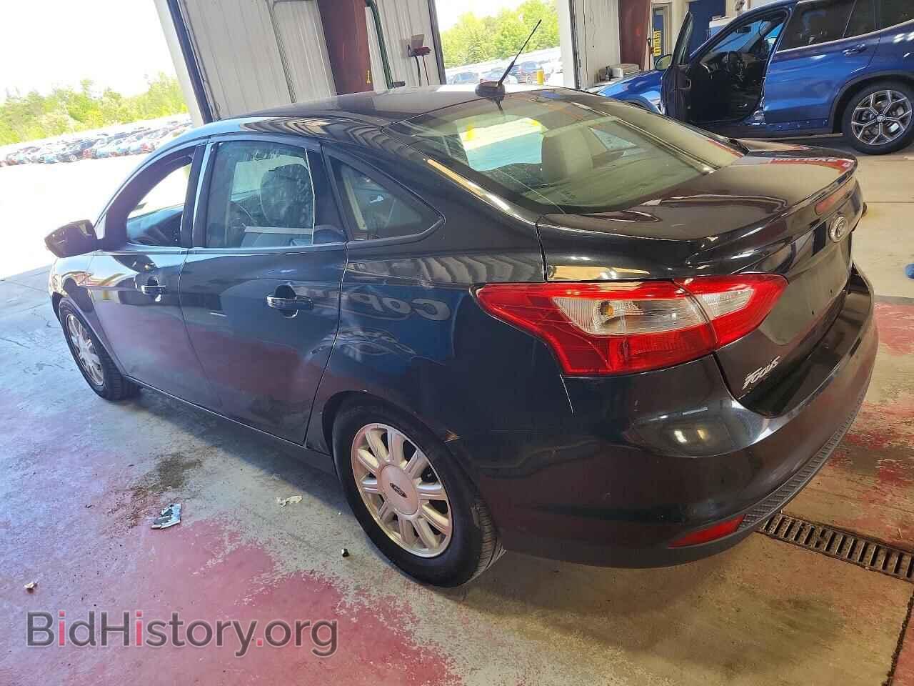 2014 FORD FOCUS - VIN: 1FADP3F26EL257537 - Фото 2