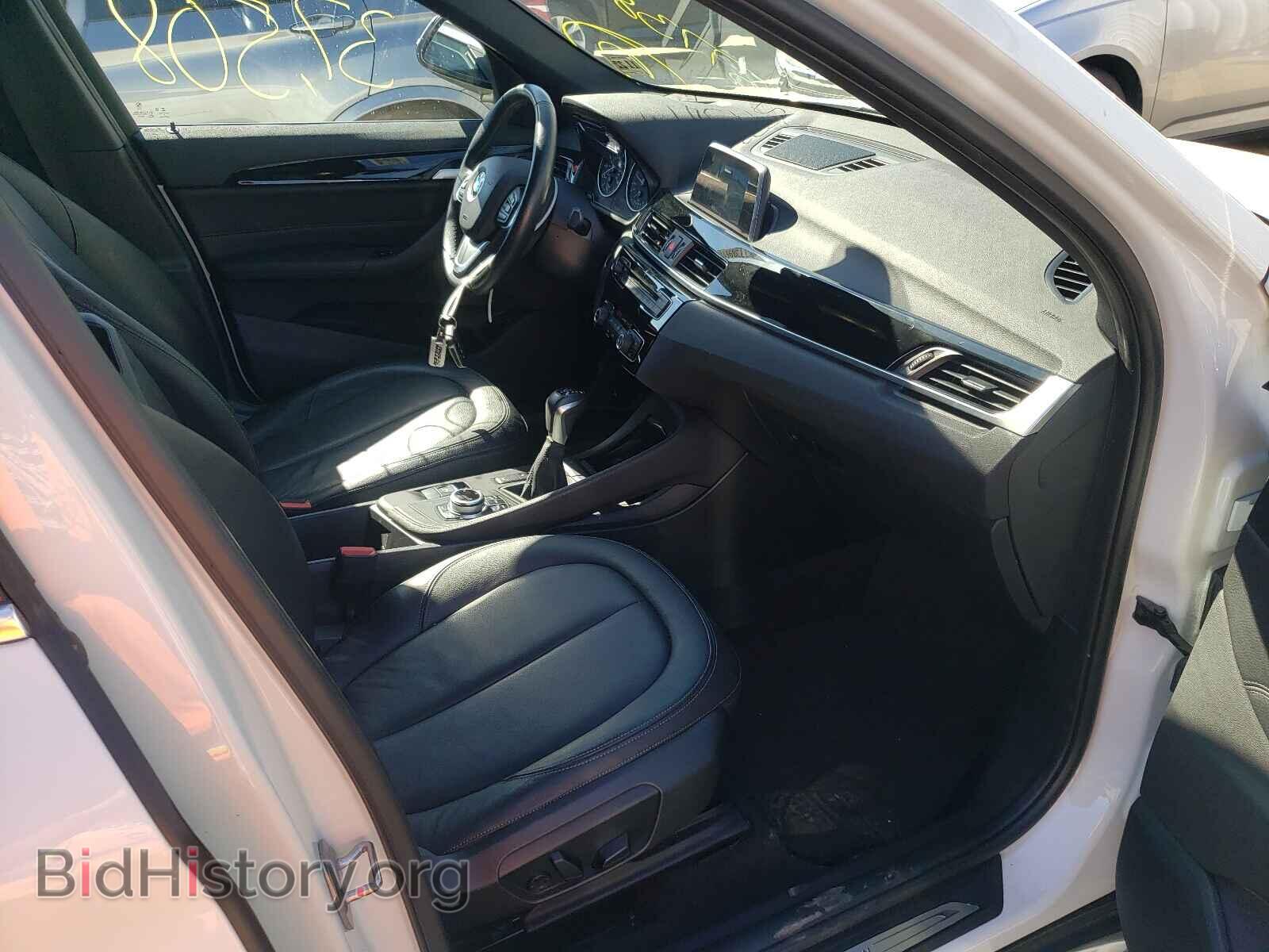 2018 BMW X1 - VIN: WBXHT3C33J5K23402 - Фото 5