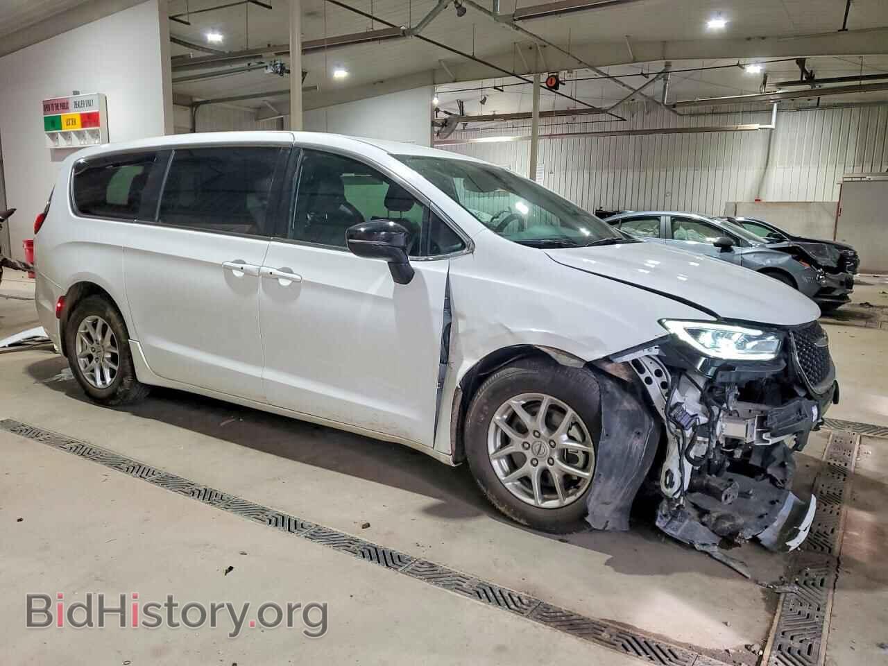 2025 CHRYSLER PACIFICA - VIN: 2C4RC1BG1SR556258 - Photo 4